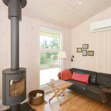 Three-bedroom Holiday In Hébergement de vacances